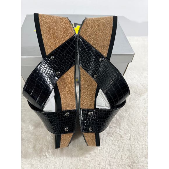 Volatiile Riverside Black Sandle wedge Size 11 New in Box - Picture 3 of 7